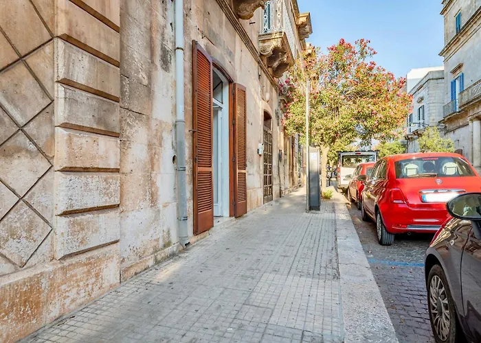 γενος - Ghenos אוסטוני